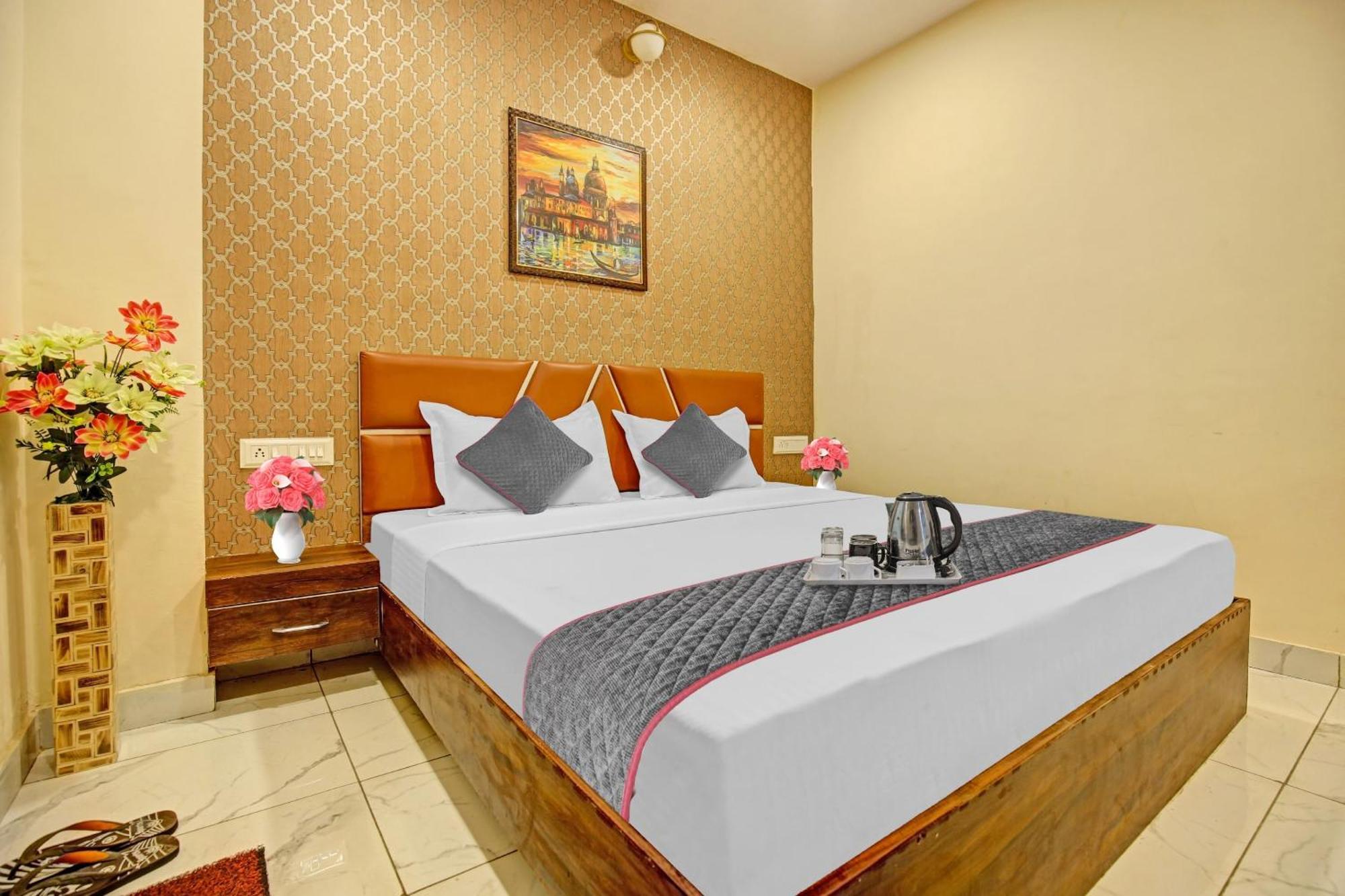 فندق Townhouse Sky لوديانا المظهر الخارجي الصورة